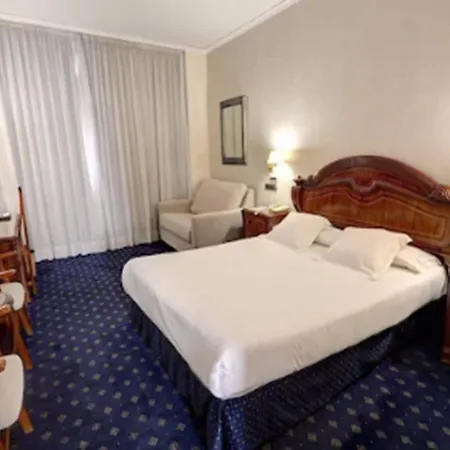 Palace Hotel 4*