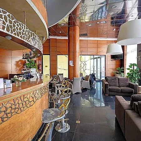 Palace Hotel 4*