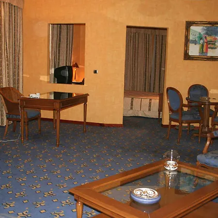 Palace Hotel 4*