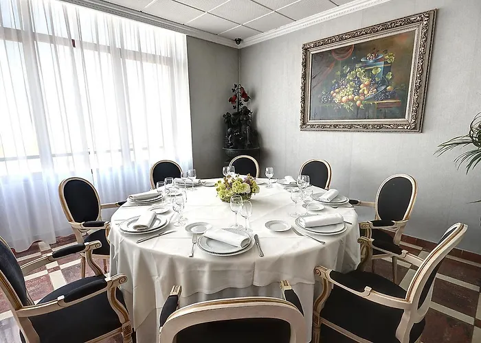 Palace 4*